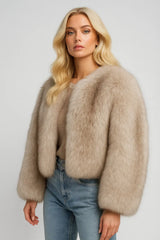 İkonik Sokak Modası Haftası Lüks Markası Gardient Kırpılmış