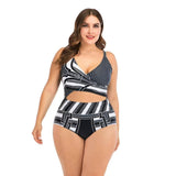 Chic Plus-Size Geometric Bikini for Trendy Beach Style-1