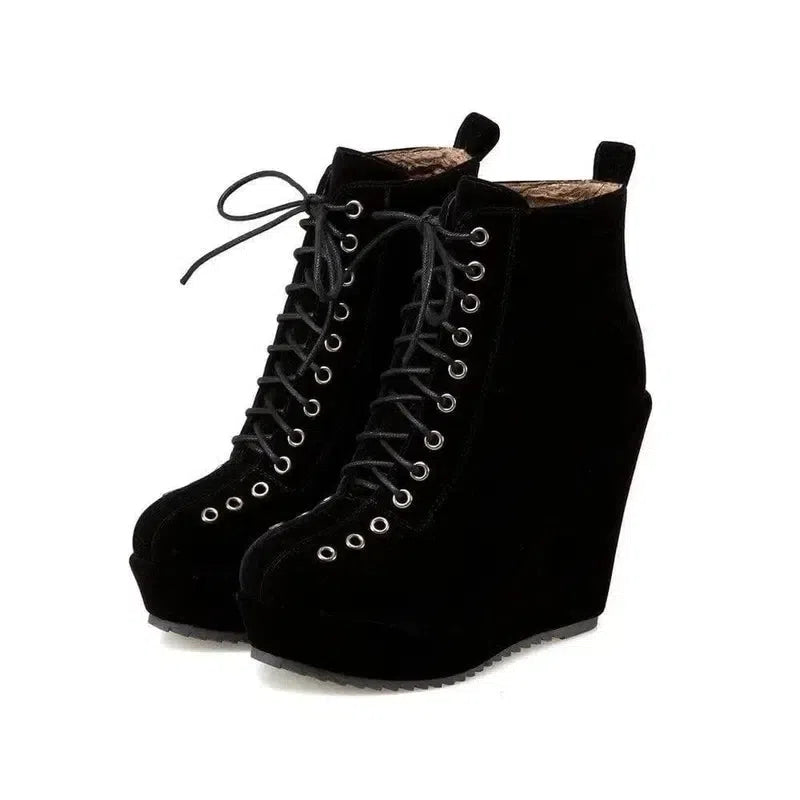 High-heeled Sponge Cake Was Thin Suede Lace-up Martin Boots-Black-2